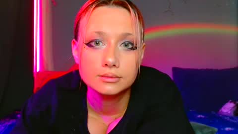 Snapshot of sexyvilleboy1 chatting on March 8, 2:43 am sexyvilleboy1 online show from March 8, 2:43 am