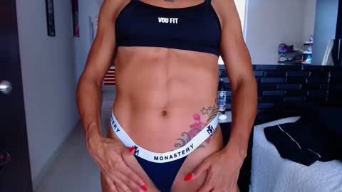 Snapshot of sexyycutedoll chatting on September 27, 3:19 pm sexyycutedoll online show from September 27, 3:19 pm