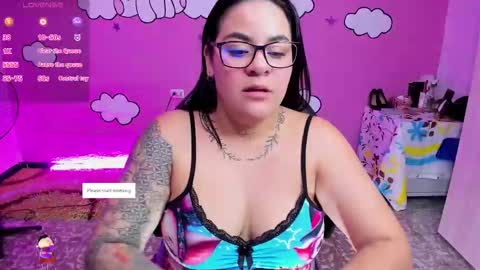 sharoon online show from February 5, 11:30 pm