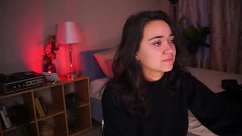 Lily  online show from December 14, 6:52 am