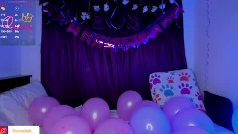 Shaira Clark online show from May 28, 2:31 am
