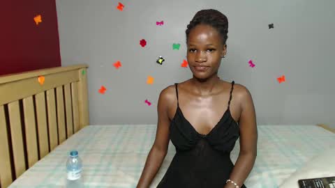 Snapshot of shaky396294 chatting on January 4, 2:56 am shaky xxx online show from January 4, 2:56 am