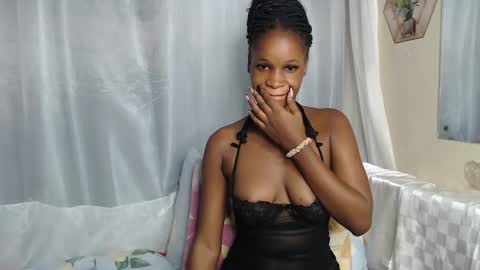 Snapshot of shaky396294 chatting on October 5, 5:29 pm shaky xxx online show from October 5, 5:29 pm
