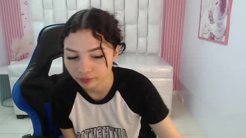 Shalon  online show from September 17, 12:58 pm