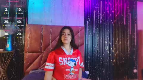 shalyn_lux online show from November 25, 5:09 am