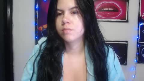 Snapshot of shanellmoore chatting on February 6, 10:47 am Shanell Moore online show from February 6, 10:47 am