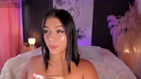 ShaniaDaniels online show from April 15, 8:31 pm