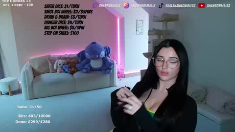 Shanmais online show from November 27, 1:58 pm