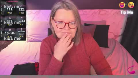 Shannon online show from December 4, 5:10 am