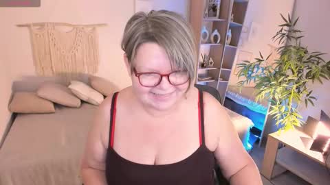 Shannon online show from January 13, 1:04 pm