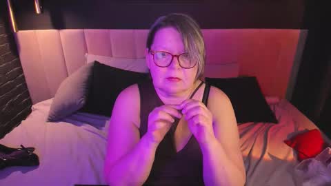 Shannon online show from January 15, 1:06 pm