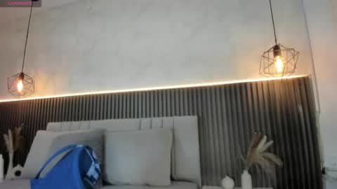 SHANON online show from November 18, 7:04 pm