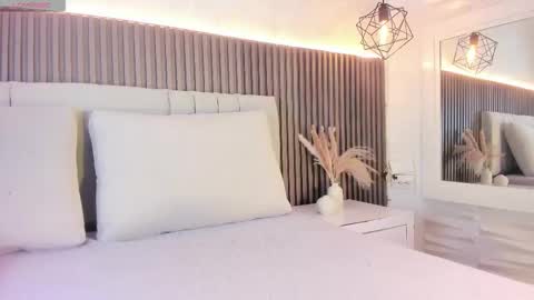 SHANON online show from October 27, 7:08 pm