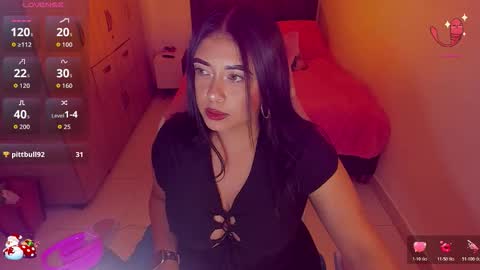 Cami Ortiz independent model online show from October 23, 7:20 pm