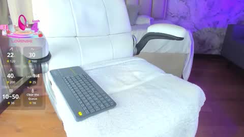 Shantal online show from January 9, 4:06 am