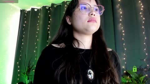 Snapshot of shantalcerezo chatting on February 6, 10:00 pm Cat-FOLLOWME and we talk IGshantal cerezo online show from February 6, 10:00 pm
