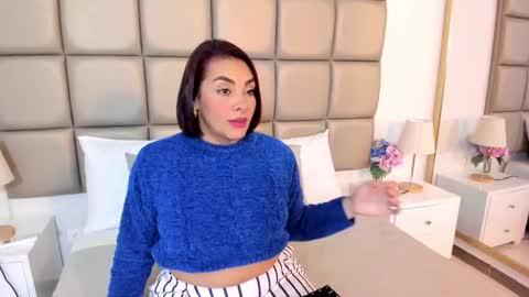 Snapshot of shantalltorres chatting on October 2, 11:59 am shantalltorres online show from October 2, 11:59 am