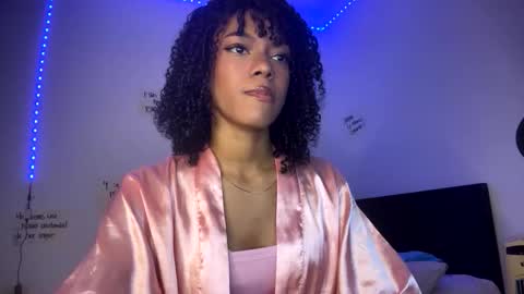 shantalwilliams online show from June 1, 11:49 pm