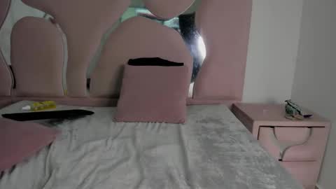 Sharith online show from February 1, 9:46 pm