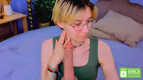 Sharli online show from April 23, 3:25 pm