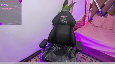 Sharlot online show from February 26, 7:18 am