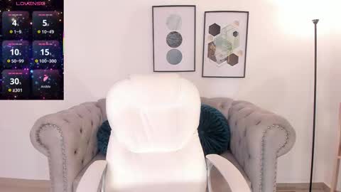 sharon_breezee online show from December 17, 4:49 am