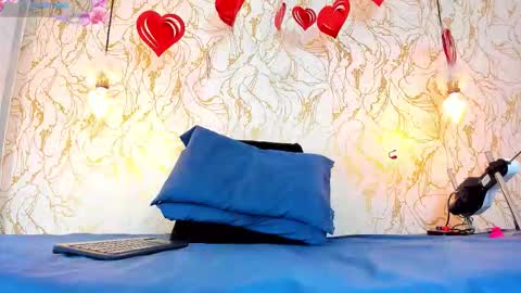 sharon_leather online show from March 7, 1:07 pm