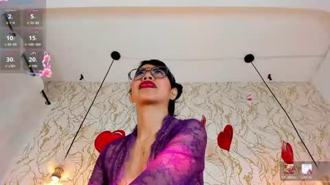 sharon_leather online show from June 11, 12:46 pm