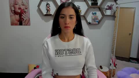 Snapshot of sharonsander1 chatting on February 12, 12:27 am Sharon online show from February 12, 12:27 am