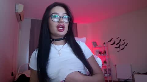 Shay online show from December 16, 6:52 am