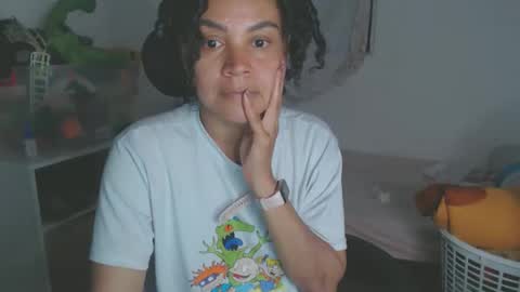 Snapshot of shayna_cute chatting on September 13, 5:15 am Shayna online show from September 13, 5:15 am