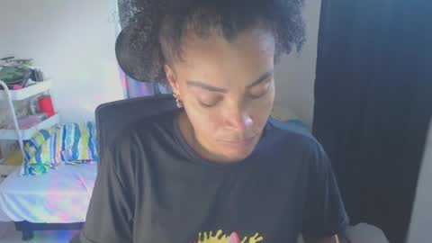 Snapshot of shayna_cute chatting on March 4, 5:34 pm Shayna online show from March 4, 5:34 pm