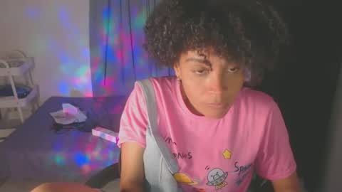 Snapshot of shayna_cute chatting on January 28, 3:47 am Shayna online show from January 28, 3:47 am