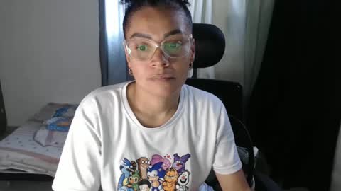Snapshot of shayna_cute chatting on January 9, 8:01 pm Shayna online show from January 9, 8:01 pm