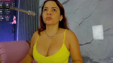 shayra_boobs2 online show from January 7, 10:40 am