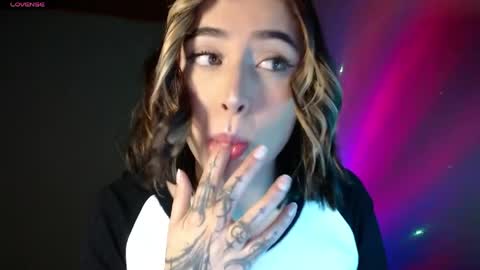 she_alice online show from April 29, 4:48 am