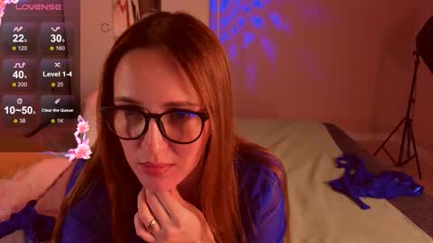 she_wolf1 online show from February 27, 3:12 pm