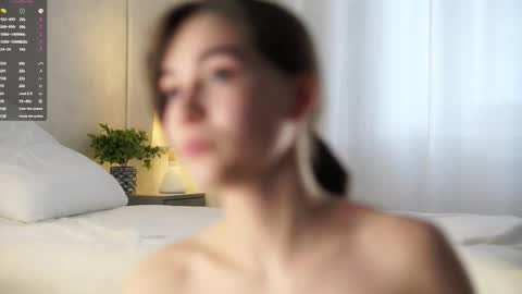 Tessa online show from November 9, 5:25 am