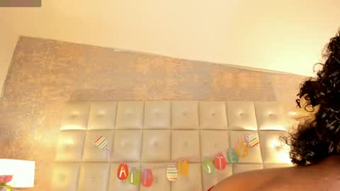 sheeylopez online show from April 21, 3:13 am