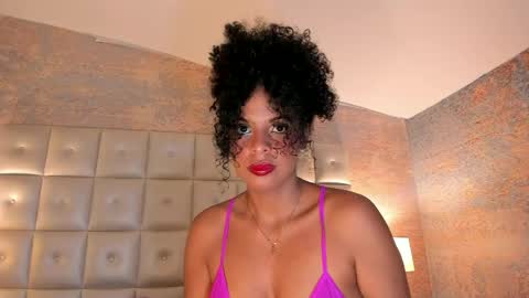 sheeylopez online show from April 28, 3:10 am