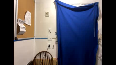 Shelby holes online show from December 22, 10:28 am