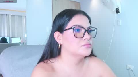 S H E L L  online show from August 9, 11:19 pm