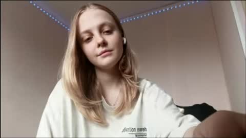 Kate online show from June 11, 8:11 am