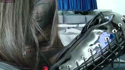 Snapshot of shengyi_blue chatting on September 18, 8:18 pm anyela7773 online show from September 18, 8:18 pm