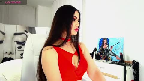 Snapshot of sherlismoon chatting on December 31, 9:28 pm SherlisMoon online show from December 31, 9:28 pm