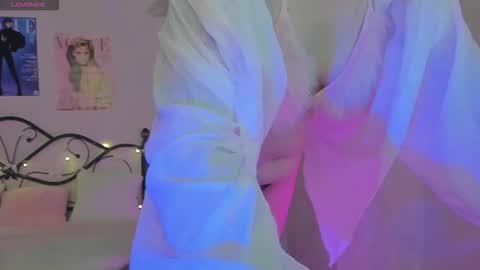 Sherri online show from December 19, 1:43 am