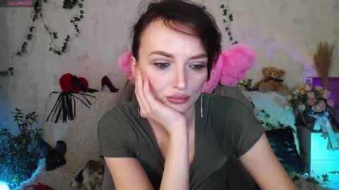 Vanessa online show from November 26, 6:09 pm