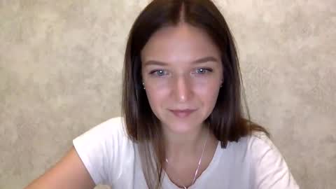 Snapshot of shining_pearl chatting on September 20, 8:29 pm Jesica online show from September 20, 8:29 pm