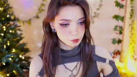 Snapshot of shiny_jail chatting on December 17, 8:32 pm JennyMira THANK YOU FOR 77 777 online show from December 17, 8:32 pm