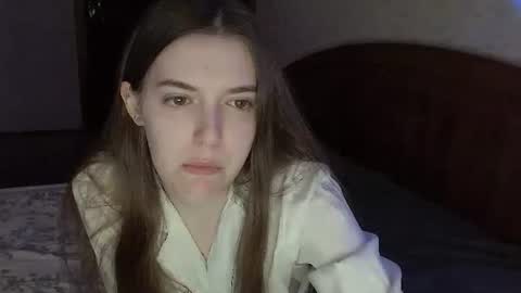 shiraha___rafieru online show from October 22, 7:41 pm